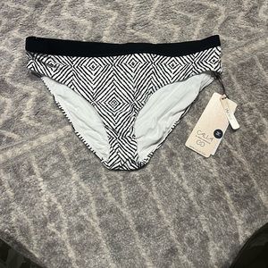 Black and White Full Coverage Bikini Bottoms- Size small